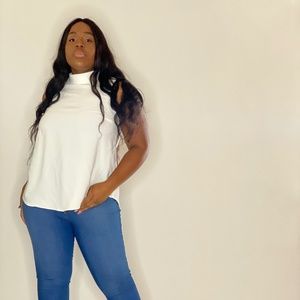 White High collared Sleeveless Blouse